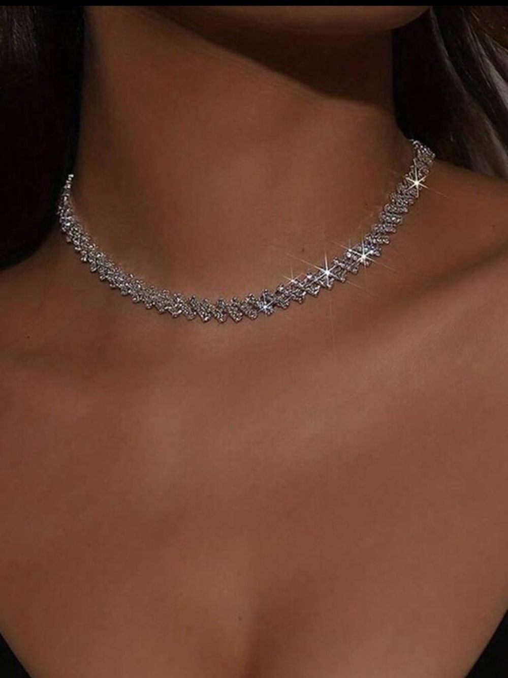 Silvery Choker